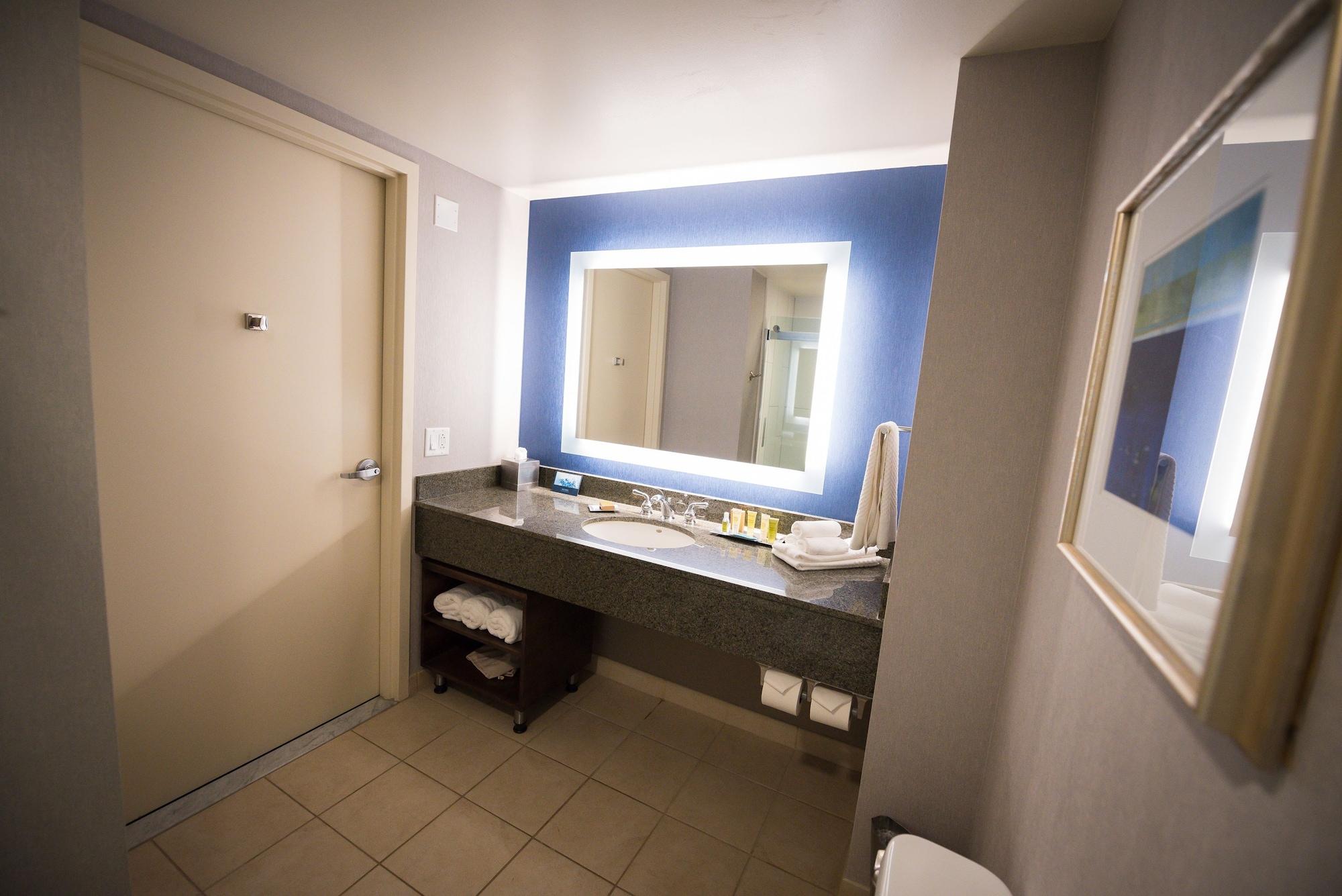 Hilton Scranton & Conference Center Hotell Exteriör bild