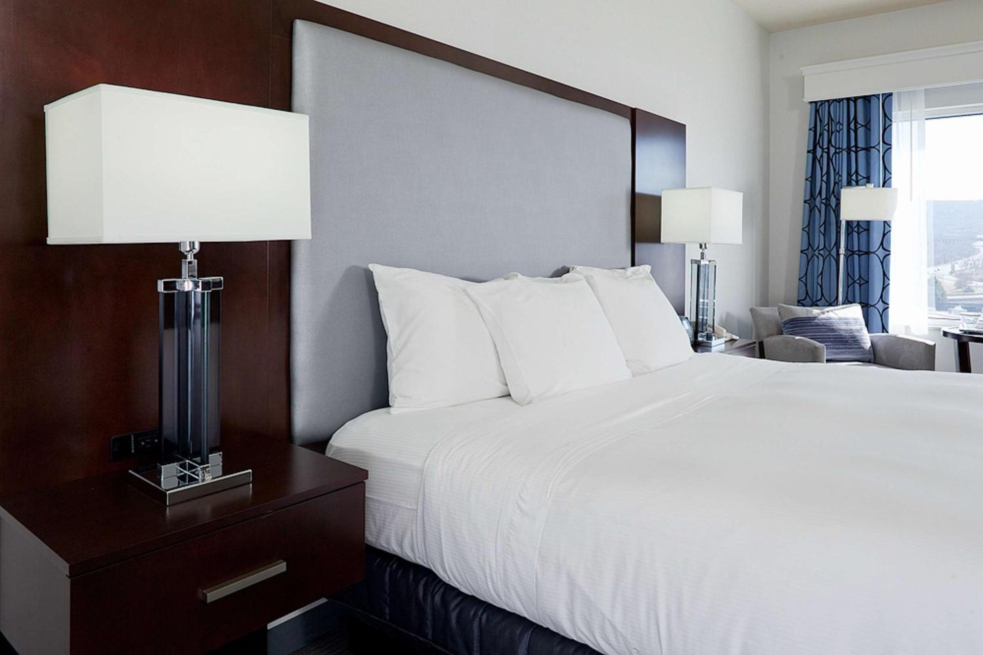 Hilton Scranton & Conference Center Hotell Exteriör bild