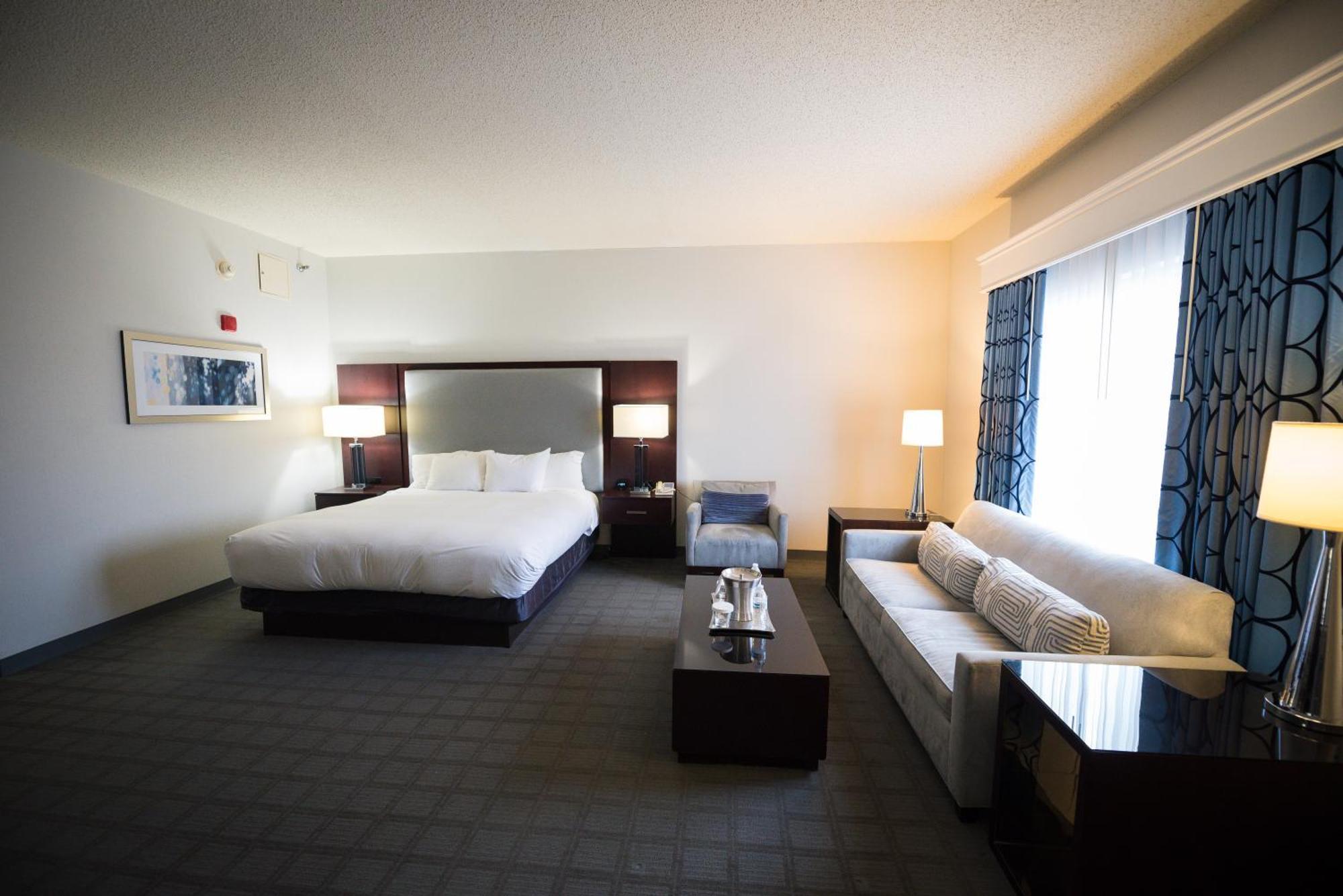 Hilton Scranton & Conference Center Hotell Exteriör bild