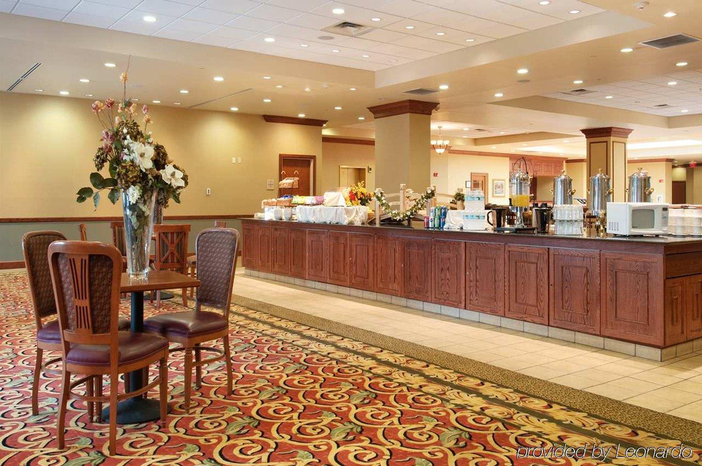 Hilton Scranton & Conference Center Hotell Restaurang bild